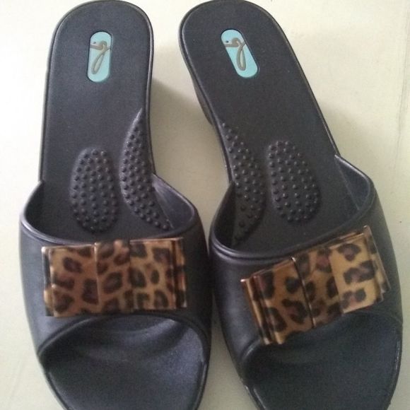 Okal Shoes Women's Slide on Black Animal print bow Size M L 9 - Picture 1 of 8